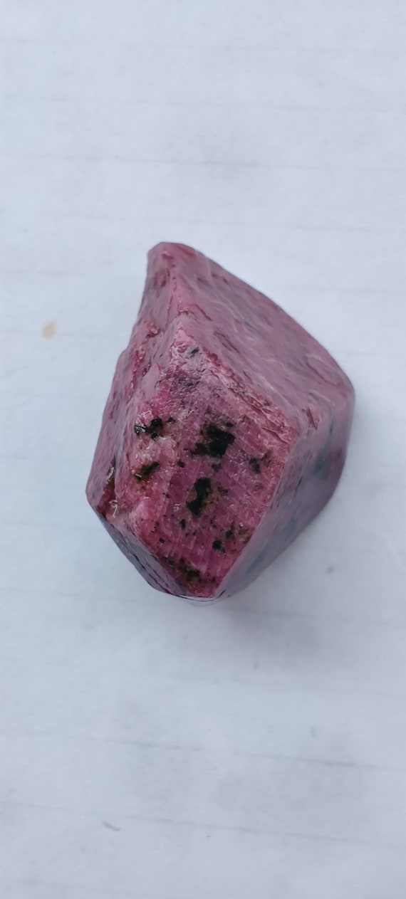 313 Ct Rarest Extra Large Aaa++ Natural Red Ruby Rough, Ruby Rough Stone, Raw Ruby Stone,ruby Gemstone,july Birthstone,25x40x25 Mm