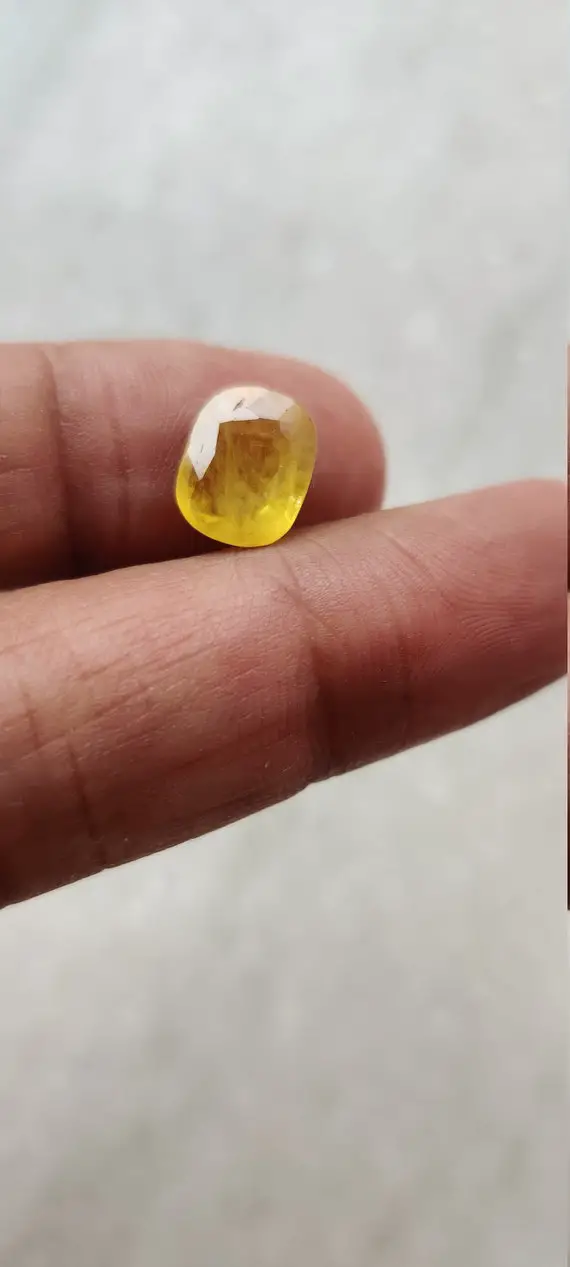3.85 Carat Natural Bangkok Yellow Sapphire Oval Shape Heated, Sapphire Cut Stone, Oval Faceted Cut Loose Gemstone, Calibrated Sapphire