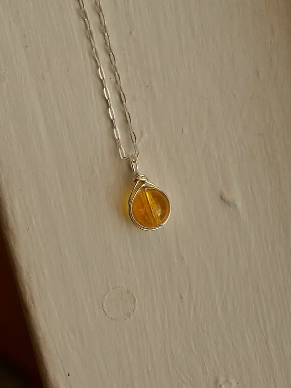 Round Citrine Necklace Gift For Mom Small Citrine Necklace Dainty Healing Crystal Necklace Small Citrine Crystal Necklace Gift For Girl
