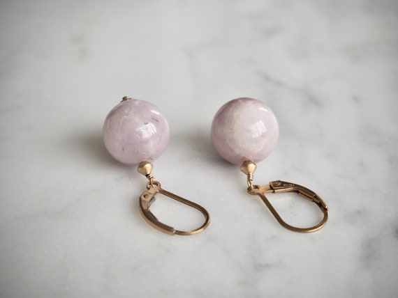 Dainty Gold Filled Natural Kunzite Earrings, Minimalist Gemstone Earrings, Pink Lilac Earrings
