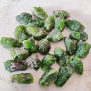 Shop Diopside Stones & Crystals! Chrome Diopside Raw Stone Crystal 10 / 25 Piece LOT , Natural chrome diopside Gemstone, Healing Crystal Raw,8×10, 10×12,12×15,15×20 mm  Size | Natural genuine stones & crystals in various shapes & sizes. Buy raw cut, tumbled, or polished gemstones for making jewelry or crystal healing energy vibration raising reiki stones. #crystals #gemstones #crystalhealing #crystalsandgemstones #energyhealing #affiliate #ad