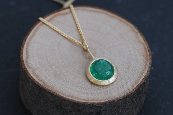 Emerald Cabochon Gold Necklace - Emerald Pendant Necklace In 18k Gold Christmas Gift For Her