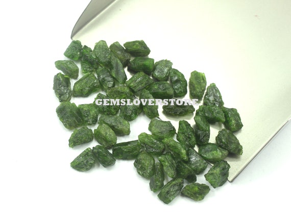 10 Pieces Raw Healing Gemstone Size 12-16 Mm,natural Green Tourmaline Gemstone Untreated Rough ,green Tourmaline Rough For Making Jewelry
