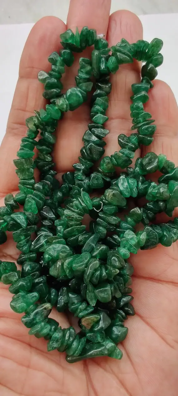35" Green Jade Chip Stone Beads, Uncut Chip Bead, 3-7mm, Polished Beads, Smooth Jade Chip Bead, Gemstone Wholesale Price