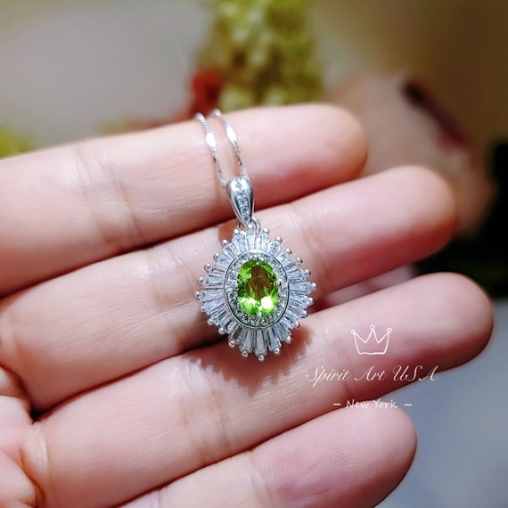 Genuine Peridot Necklace - 18kgp @ Sterling Silver Natural Green Peridot Olivine Necklace -   August Birthstone Anniversary Green #619