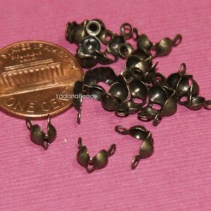 100 pcs  antique brass clam shell bead tip 7x4mm | Shop jewelry making and beading supplies, tools & findings for DIY jewelry making and crafts. #jewelrymaking #diyjewelry #jewelrycrafts #jewelrysupplies #beading #affiliate #ad