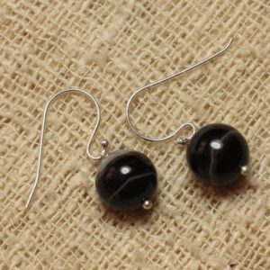 Shop Agate Earrings! Earrings semi precious black Agate earrings | Natural genuine Agate earrings. Buy crystal jewelry, handmade handcrafted artisan jewelry for women.  Unique handmade gift ideas. #jewelry #beadedearrings #beadedjewelry #gift #shopping #handmadejewelry #fashion #style #product #earrings #affiliate #ad