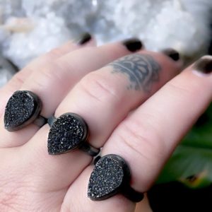 Black druzy ring, black stone ring, agate ring, boho ring , raw crystal ring | Natural genuine Gemstone rings, simple unique handcrafted gemstone rings. #rings #jewelry #shopping #gift #handmade #fashion #style #affiliate #ad
