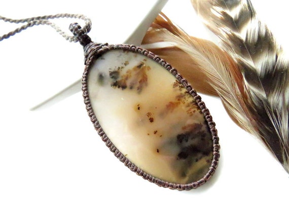 Russian Dendrite Agate Necklace / Agate Jewelry / Mom Gifts / Grandmother Gift / Macrame Necklace / Healing Gemstone Jewelry / Free Shipping
