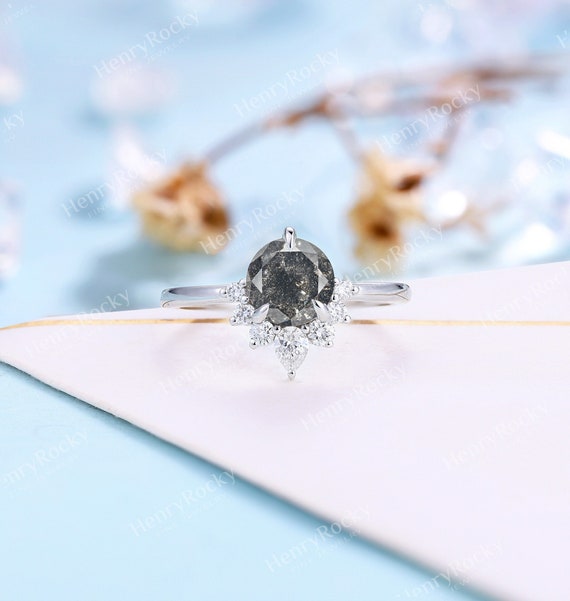 Round Cut Salt And Pepper Diamond Engagement Ring Vintage White Gold Diamond Moissnaite Ring Bridal Art Deco Wedding Ring Anniversary Ring