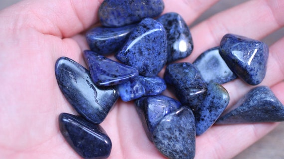 Dumortierite 1/2 Inch + Tumbled Stones T8