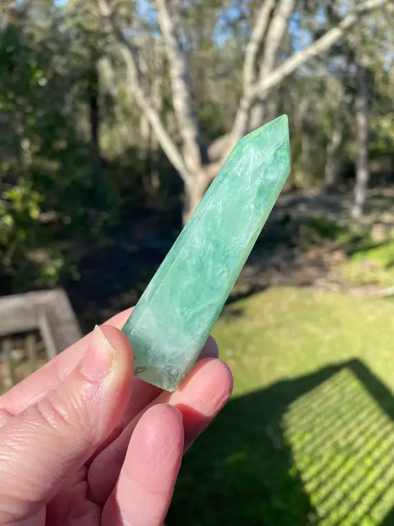 Green Fluorite Crystal Tower - Reiki Charged Fluorite Point - Powerful Energy - Adhd Support - Mental Clarity - Psychic Development #35
