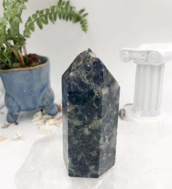 Corderite Or Iolite Point/generator - The Stone To Help Unlock Creativity And Intuition