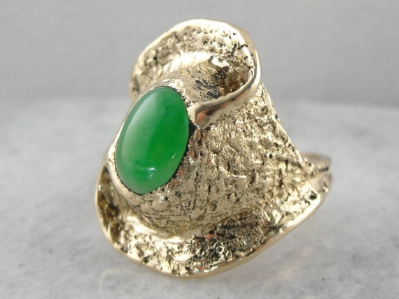Unusual Jade Statement Ring, Chunky Yellow Gold Setting 3a1xt5-r