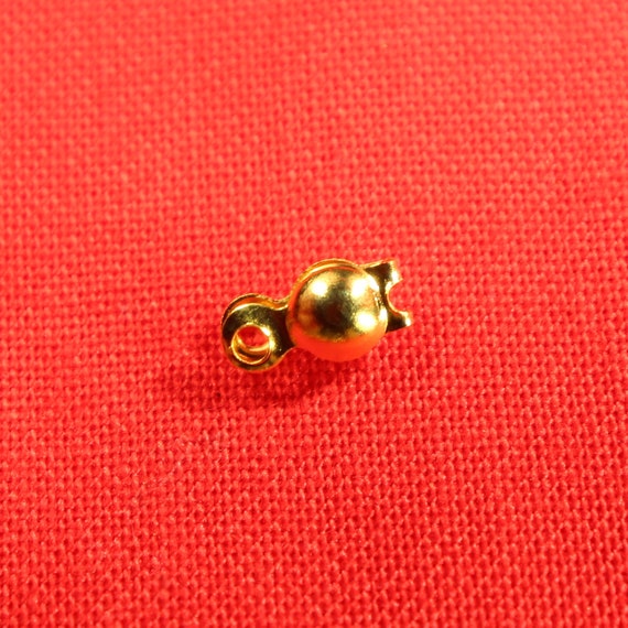 Knot Cover 8mm Gold Plated Iron Based Clamshell Style With Two Closed Bails Bead Tip Jewelry Findings - 1044
