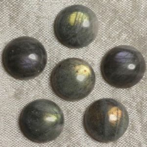 Shop Labradorite Round Beads! Cabochon de Pierre – Labradorite Rond 15mm – 4558550036735 | Natural genuine round Labradorite beads for beading and jewelry making.  #jewelry #beads #beadedjewelry #diyjewelry #jewelrymaking #beadstore #beading #affiliate #ad