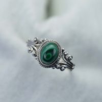 Green Malachite 925 Sterling Silver Ring | Natural genuine Gemstone jewelry. Buy crystal jewelry, handmade handcrafted artisan jewelry for women.  Unique handmade gift ideas. #jewelry #beadedjewelry #beadedjewelry #gift #shopping #handmadejewelry #fashion #style #product #jewelry #affiliate #ad