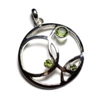 Pe119 – Pendant 925 Sterling Silver And Stone – Circle 3 34mm Peridot Stones | Natural genuine Gemstone jewelry. Buy crystal jewelry, handmade handcrafted artisan jewelry for women.  Unique handmade gift ideas. #jewelry #beadedjewelry #beadedjewelry #gift #shopping #handmadejewelry #fashion #style #product #jewelry #affiliate #ad