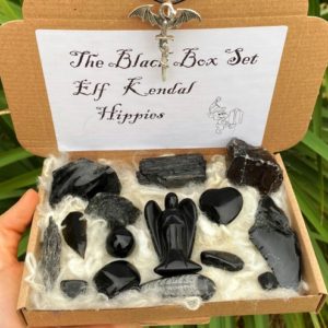 Shop Gifts for Crystal Lovers! Dragon crystal set black protection set, Black dragon crystals, Dragon pendant box, Mother of Dragons, Dragon lover crystal, Dragon stone uk | Shop jewelry making and beading supplies, tools & findings for DIY jewelry making and crafts. #jewelrymaking #diyjewelry #jewelrycrafts #jewelrysupplies #beading #affiliate #ad