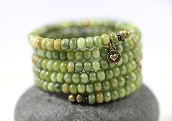 Green Serpentine Jade Memory Wire Wrap Bracelet, Earthy Green Stone Bracelet, Yoga Jewelry, Gemtone Cuff Bracelet, Olive Jade Wrap Bracelet