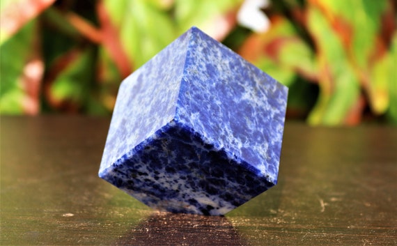 Small 45mm Beautiful Natural Blue Sodalite Stone Crystals Meditation Chakra Stone Healing Power Cube Square