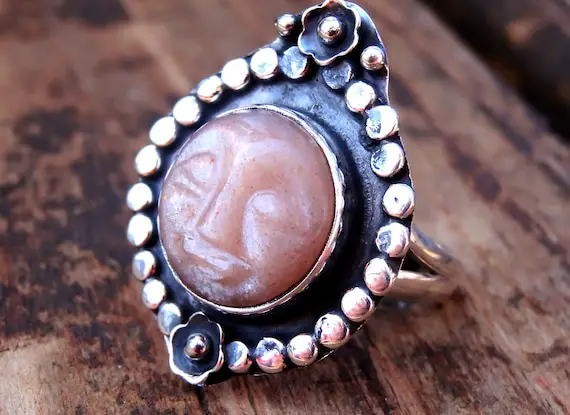 925 - Carved Face, Natural Sunstone Rings, Sterling Silver Sunstone Carving Statement Ring, Botanical Sunstone Ring, Gemstone Goddess Ring