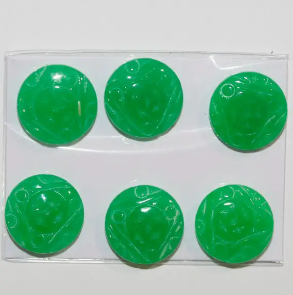 6pcs Lot Carved Green Jade Cabochon (6 Pieces) 15mm