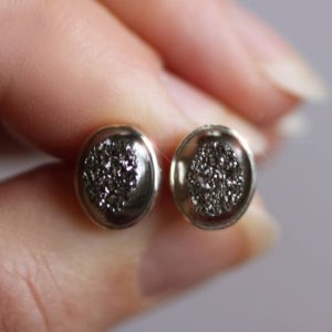 Platinum Sparkle – Beautiful Agate Titanium Druzy (Drusy) Geode Sterling Silver Earrings | Natural genuine Gemstone earrings. Buy crystal jewelry, handmade handcrafted artisan jewelry for women.  Unique handmade gift ideas. #jewelry #beadedearrings #beadedjewelry #gift #shopping #handmadejewelry #fashion #style #product #earrings #affiliate #ad