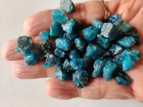 5-10mm Raw Blue Apatite Pieces, Rough Natural Apatite, Apatite Crystal.high Grade Loose Gemstone Neon Blue Apatite Gemstone.(10 Pieces Lot)