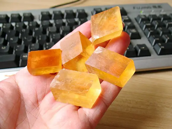 Natural Iceland Spar Calcite Optical Stone Orange Yellow Natural Crystal Cube Loose Stone Mineral Sample Nugget High Quality A157