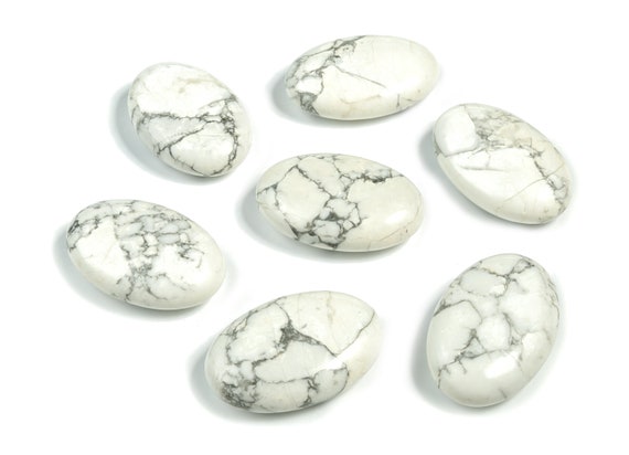 Howlite Palm Stone – White Palm Stone – Palm Howlite Stone – Loose Gemstones –natural White Gemstone – Palm Stones - 45x35mm - Pa1016
