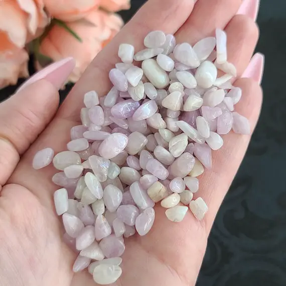 Tiny Tumbled Kunzite 4-10 Mm Crystal Chips, Bulk Lots Of Undrilled Gemstones For Jewelry Making Or Crystal Grids