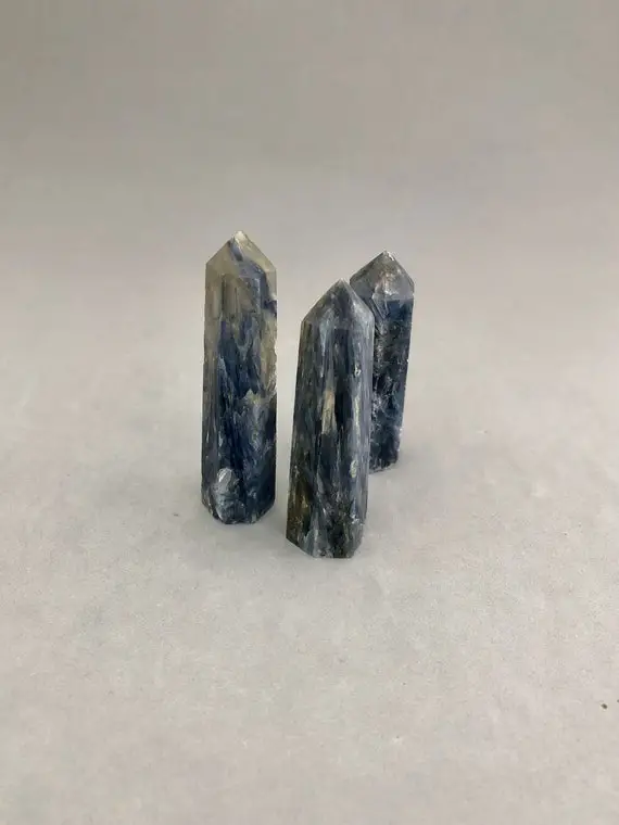 Blue Kyanite Crystal Stone Point For Third Eye Development, Spiritual Connection, Clearing Energy, Crystal Grids, Angelic Connection