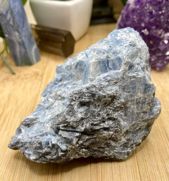 Blue Kyanite Crystal Specimen Geode Kyn1