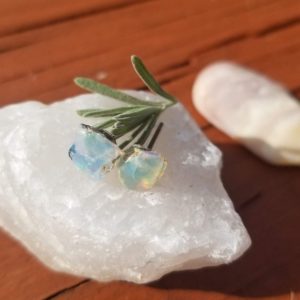 OPAL STUD EARRINGS Raw Opal – small | Natural genuine Gemstone earrings. Buy crystal jewelry, handmade handcrafted artisan jewelry for women.  Unique handmade gift ideas. #jewelry #beadedearrings #beadedjewelry #gift #shopping #handmadejewelry #fashion #style #product #earrings #affiliate #ad