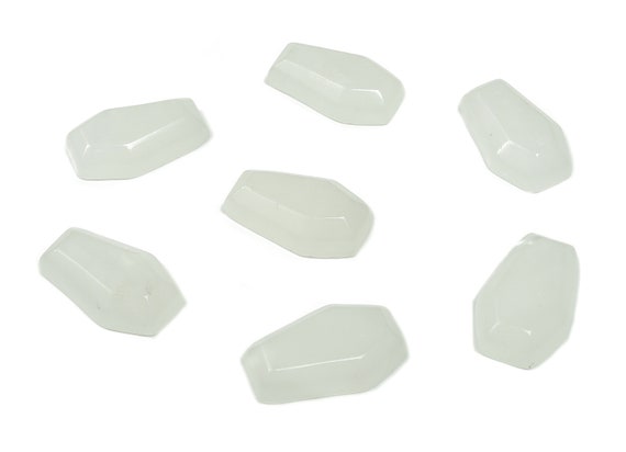Clear Quartz Coffin Crystal - Cabochon - Crystal Carving - 3cm Co1009
