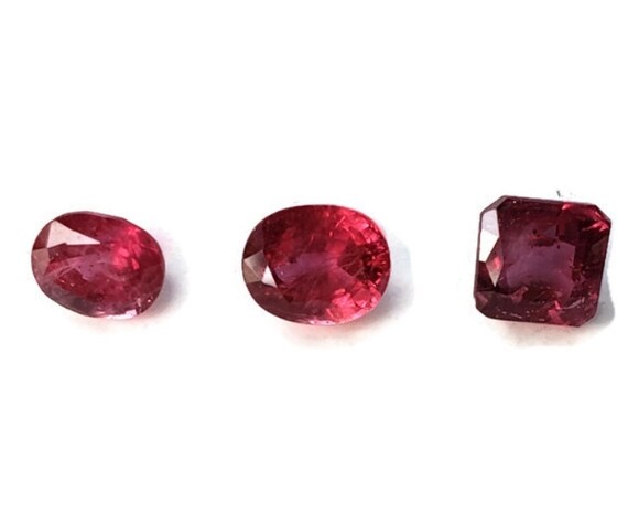Set Of 3 Ruby Faceted Loose Gemstones, Oval And Square Cut, Precious Red Gemstone, 3.56 Total Carats, July Birthstone, Destash