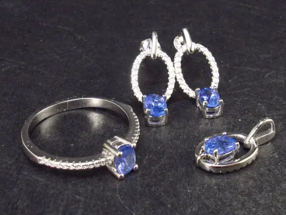 Natural Faceted Tanzanite 925 Sterling Silver Jewelry Set Ring Earring Pendant With Cz - 5.3 Grams