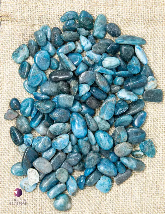 100g Blue Apatite Healing Crystal Gravel - Blue Apatite Third Eye Chakra Small Crystals - Blue Apatite Crystal Chips Fish Tank Decor