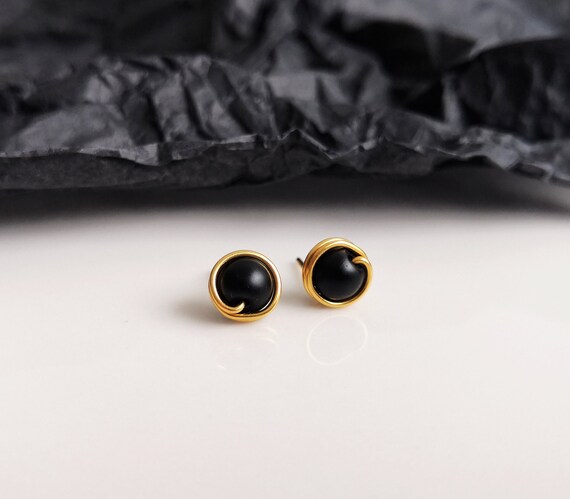 Black Earrings, Wire Wrap Gemstone Stud Earrings, Round Black Studs, Gold Wire Earrings, Black Studs, Shungite Earrings, Gold Plated Studs