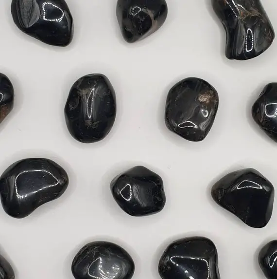 Black Onyx Tumbles (crystals)