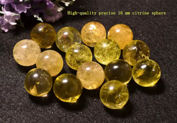 Two Citrine Balls Of Different Qualities, Clear Citrine Spheres, Yellow Crystal Spheres, Undrilled,natural