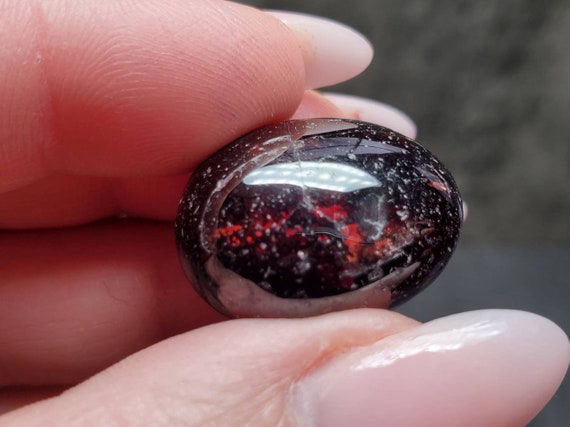 Small Dark Garnet Tumbles,  Crystal Tumble, Tumbled Stones, American Seller, Fast Shipping!