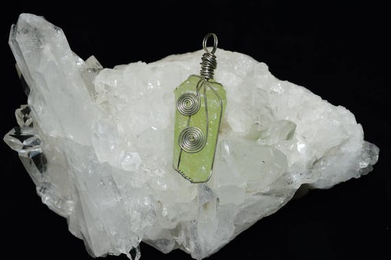 Green Calcite Pendant, Raw Green Calcite Pendant, Healing Green Calcite,  Chakra Healing Green Calcite