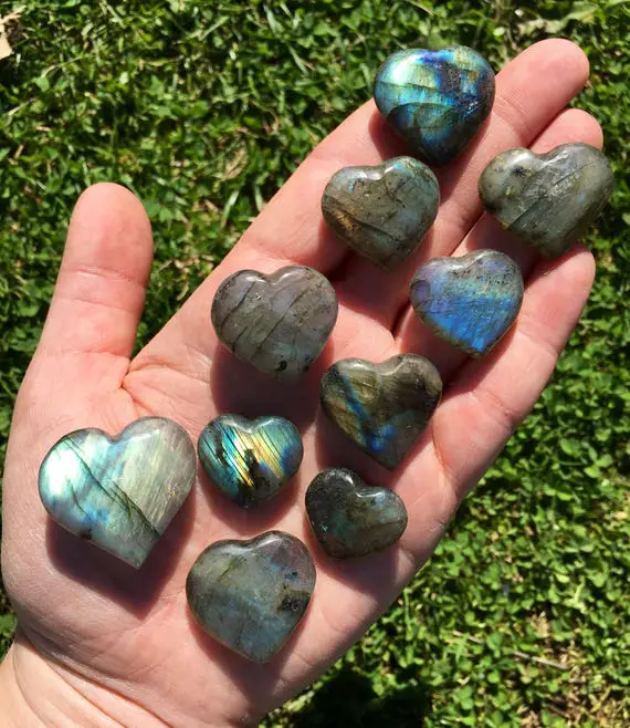 Labradorite Heart (small) - Labradorite Stone Heart - Healing Crystals And Stones - Third Eye Chakra - Polished Labradorite Heart Stone