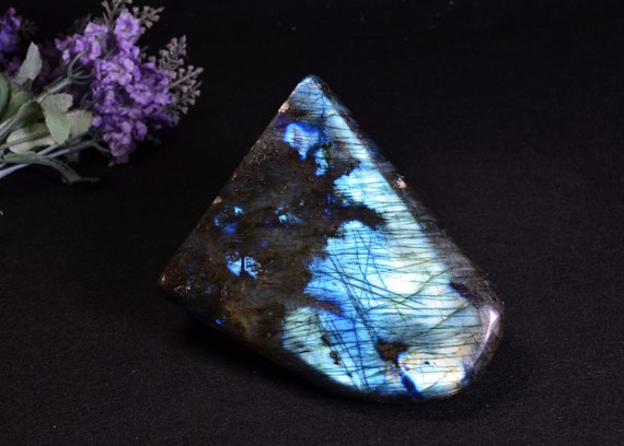 A Blue Natural Labradorite,tumbled Labradorite Chunk.chakra And Reiki,healig Crystal,there Are Several Breakages On The Edge Of The Stone