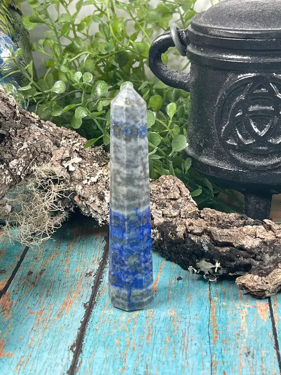 Lapis Lazuli Point  - Reiki Charged - Powerful Energy - Third Eye Opener - Raise Your Vibration - Develop Psychic Abilities