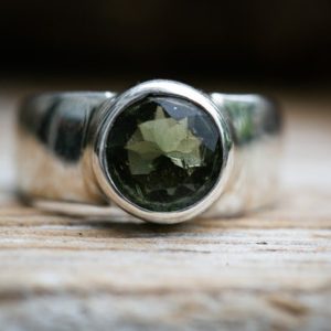 Shop Moldavite Rings! Moldavite Ring 7 – Moldavite Ring Size 7 full faceted Moldavite Ring 7 – Moldavite Ring size 7 – Moldavite Ring – moldavite ring | Natural genuine Moldavite rings, simple unique handcrafted gemstone rings. #rings #jewelry #shopping #gift #handmade #fashion #style #affiliate #ad