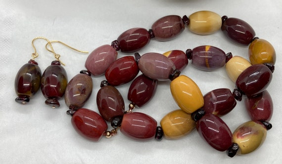 Mookaite Jasper Necklace And Earrings On 9ct Wires Vintage As New