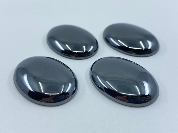 Natural Hematite Cabochon Oval Gemstones In Assorted Sizes From 5x3mm To 30x22mm For Jewellery Making